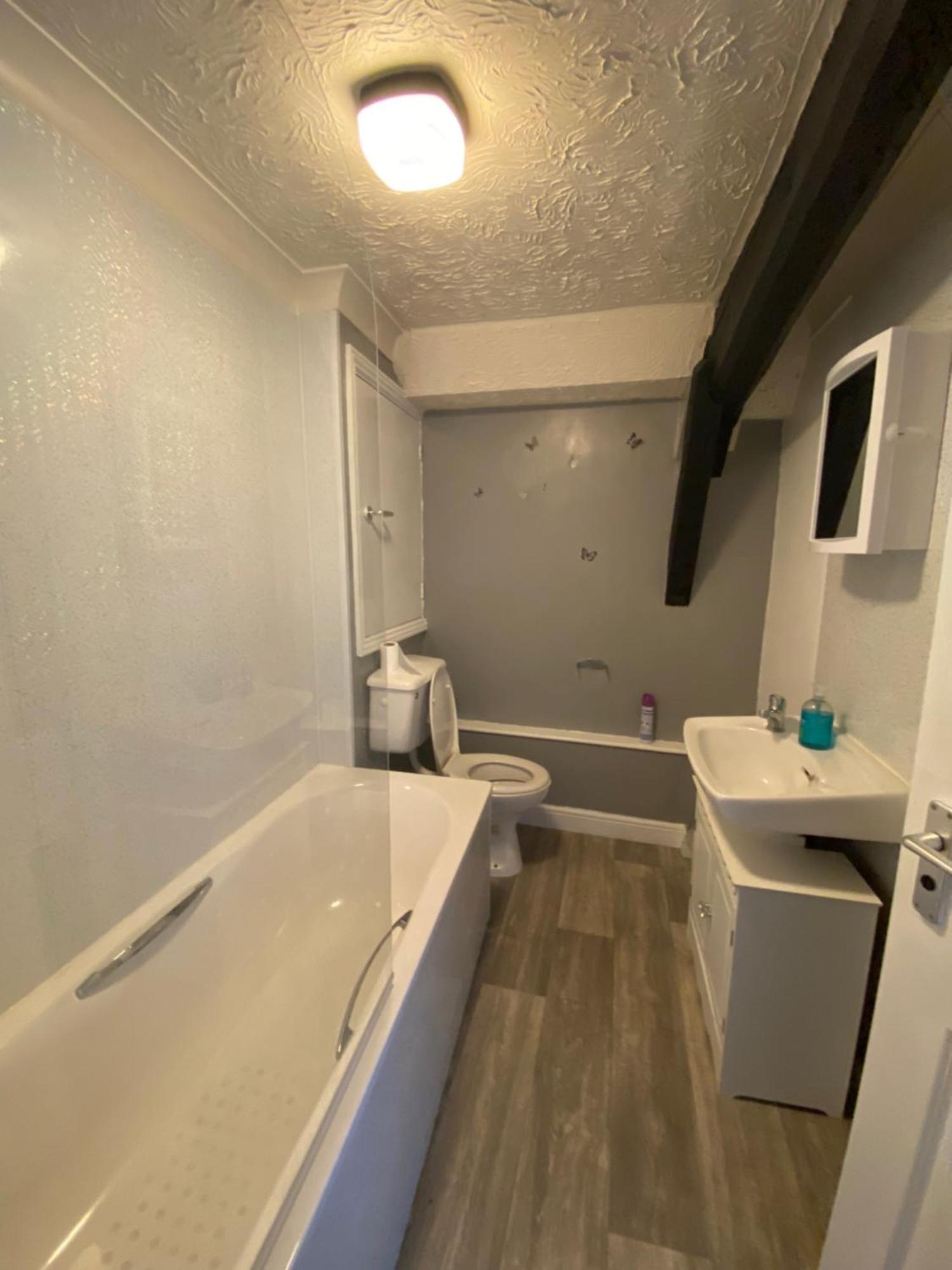 Spacious One Bedroom Flat With River View, 1E Great Yarmouth Exterior photo